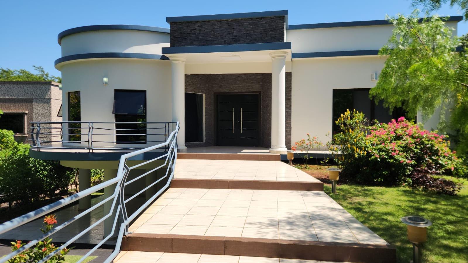 MANSION PARANA COUNTRY  CLUB